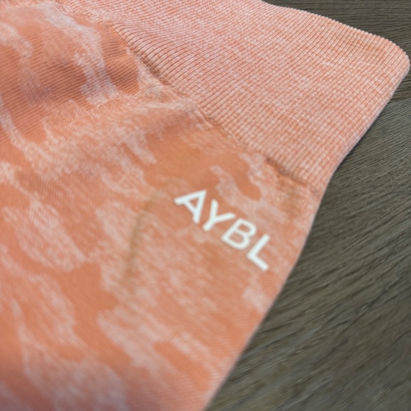 AYBL Evolve Women's Camo Seamless Leggings - Picture 4 of 7